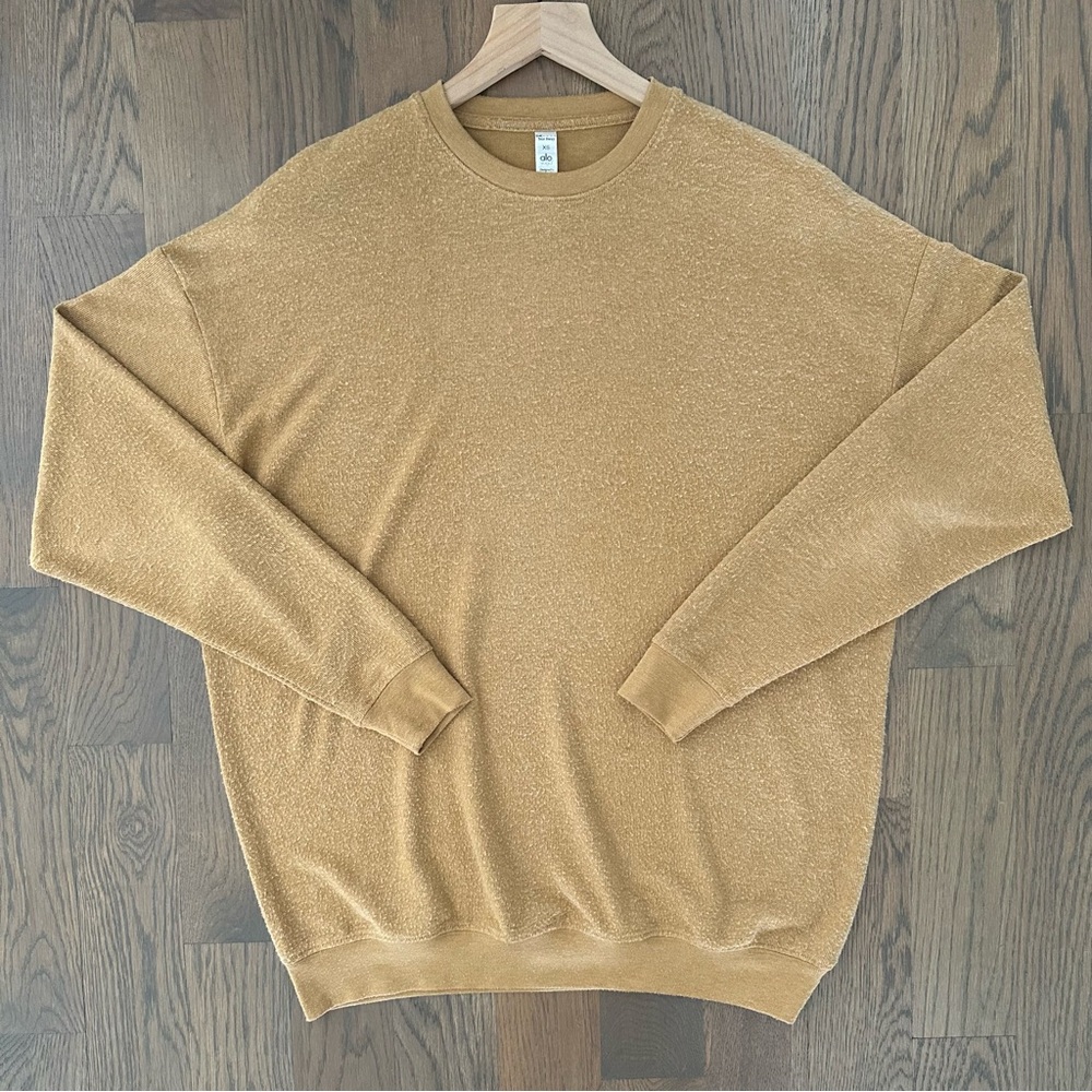 Alo Yoga Soho Pullover Sweatshirt Brushed Alolux in Goldenrod Yellow Size XS